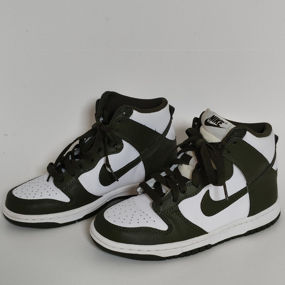 Nike Dunk High GS Sneakers Size 5Y White & Olive-Green "Cargo Khaki" Leather